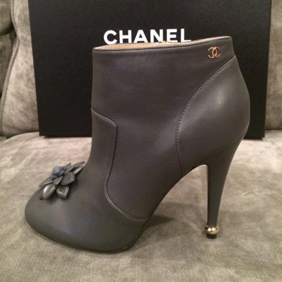 CHANEL 15A Leather Camellia Flower Ankle Booties Boots Heels Shoes - Picture 1 of 12
